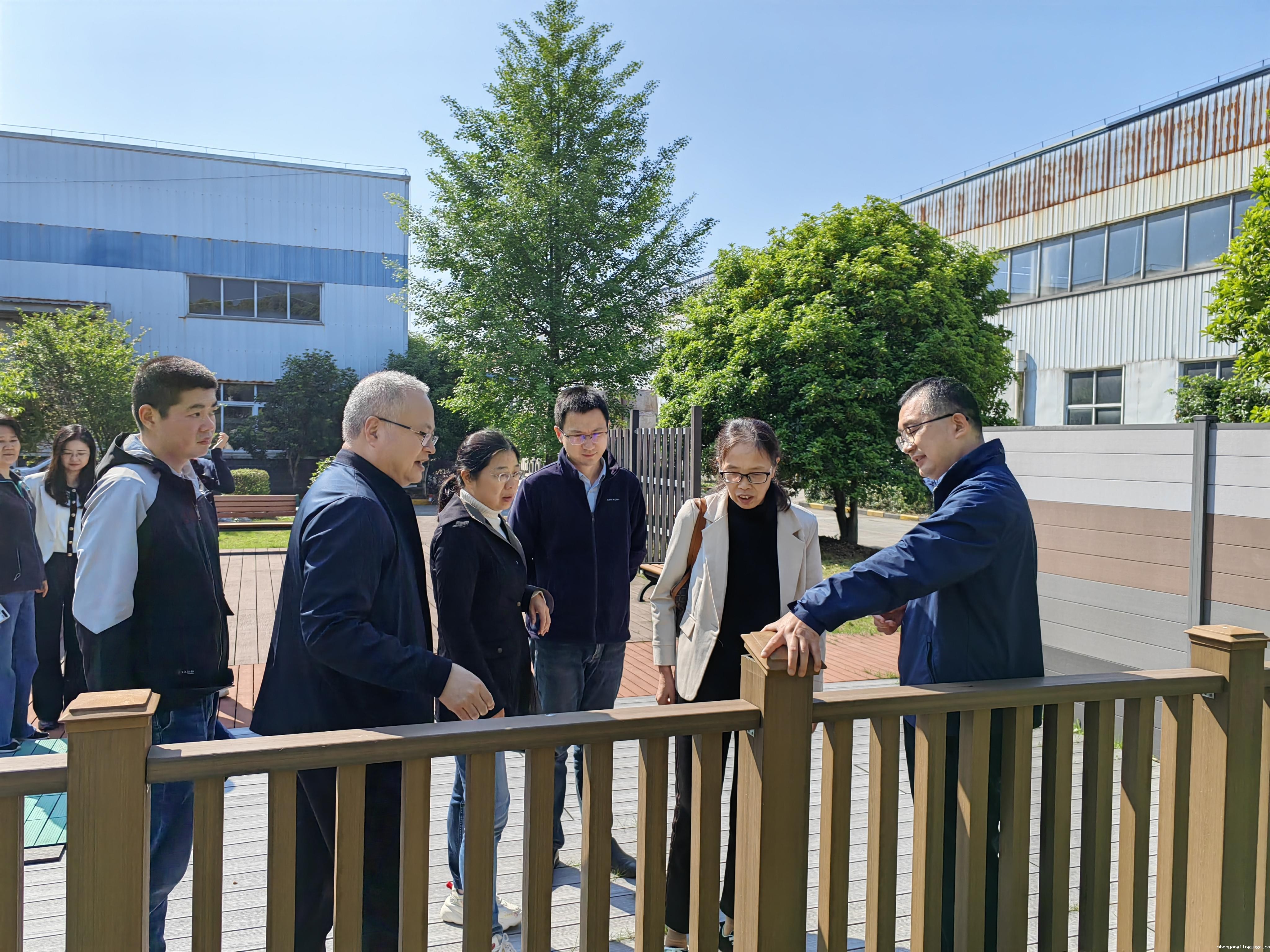 //www.shenyanglingyuge.com/hsdt/212.html